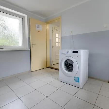 3a Neu Renoviert 3 Zi 5 Betten